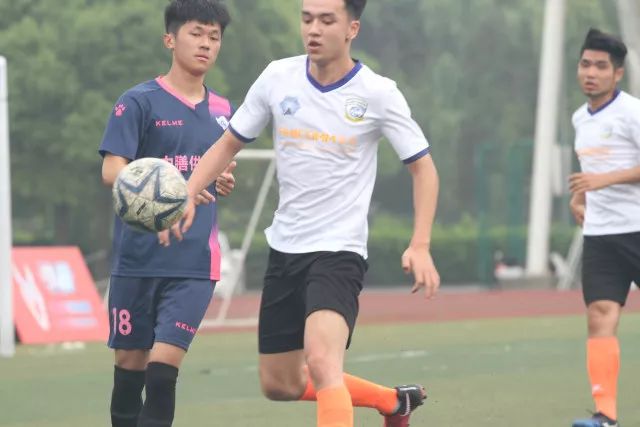 三亚亚沙会丨范俊杰夺得赛会首金 中国队包揽游跑两项个人赛金牌