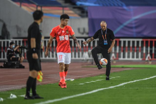 文班31+16马刺负灰熊 乔治31分快船力克开拓者