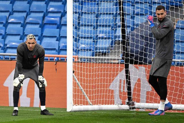 杨鸣谈新老交替：人才引进方面不如发达地区